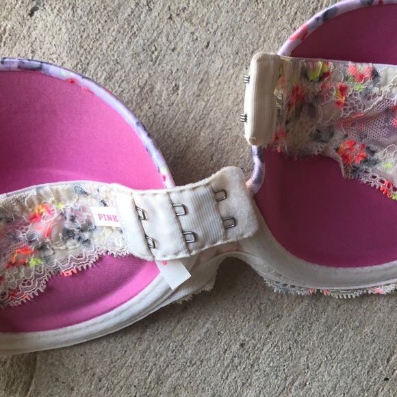 VS Pink Push Up Strapless Bra 🌹 - Picture 5 of 7